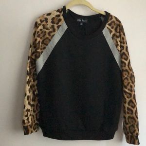 Leopard sleeve sweatshirt